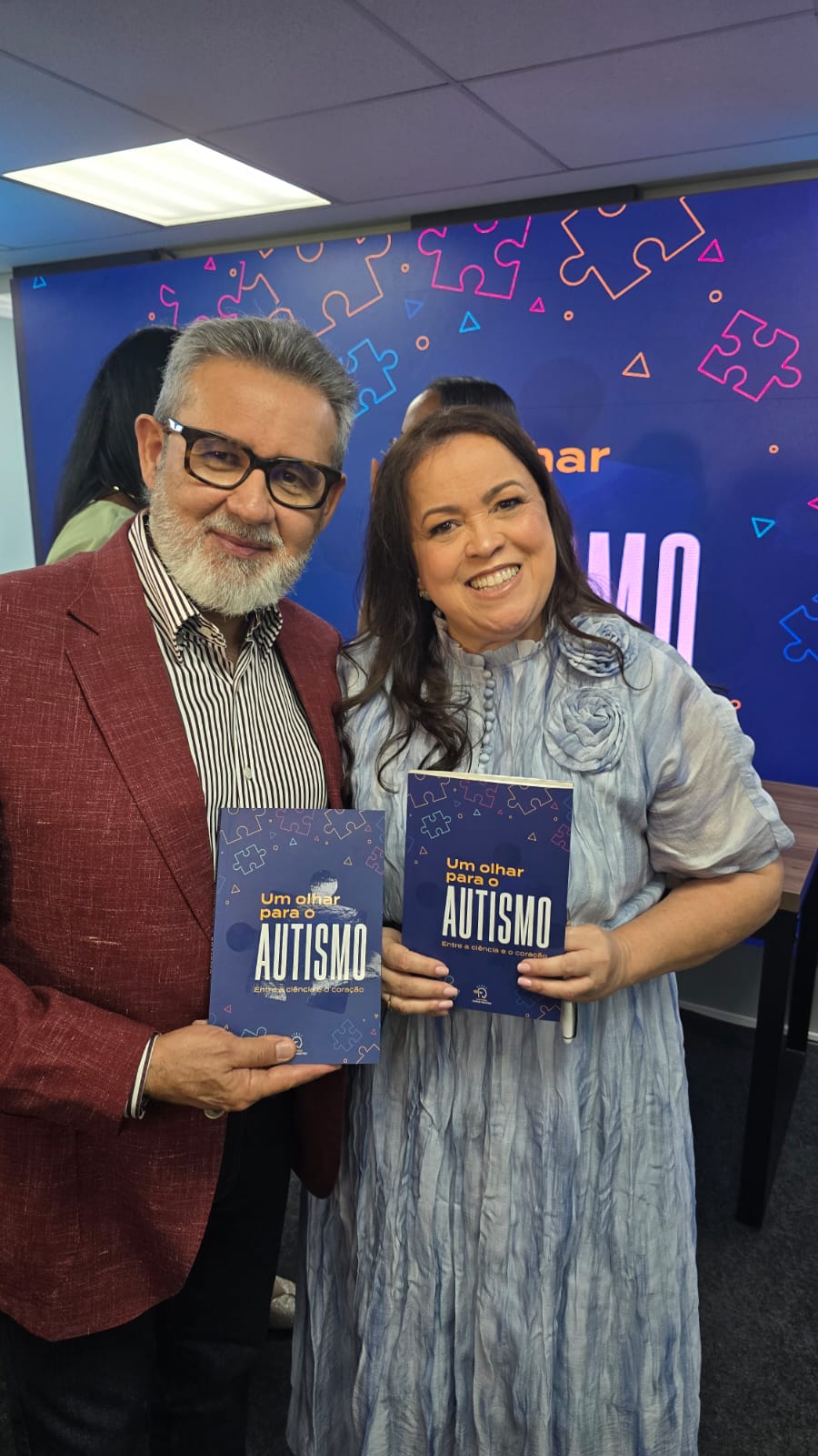 Encontro e lançamento de livro